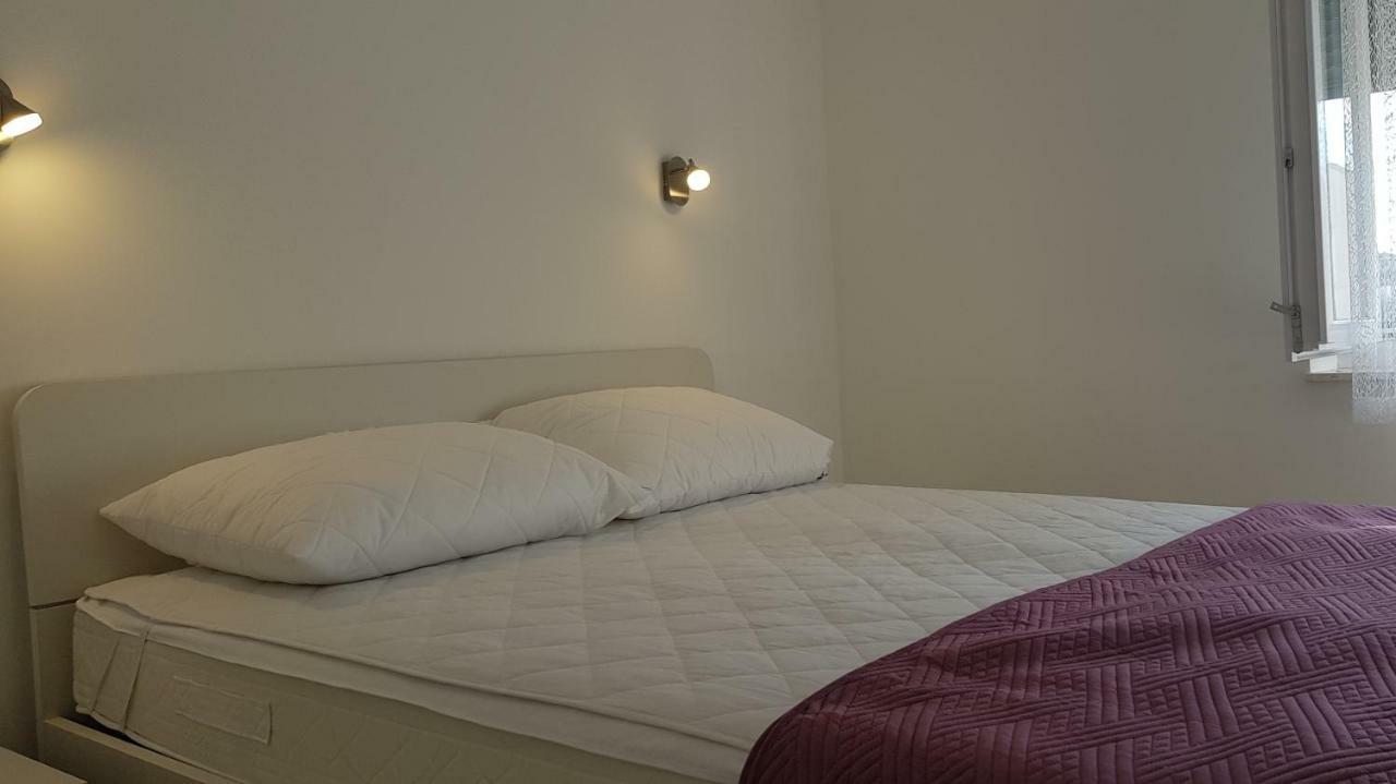 Apartments Bilobrk Trogir Luaran gambar
